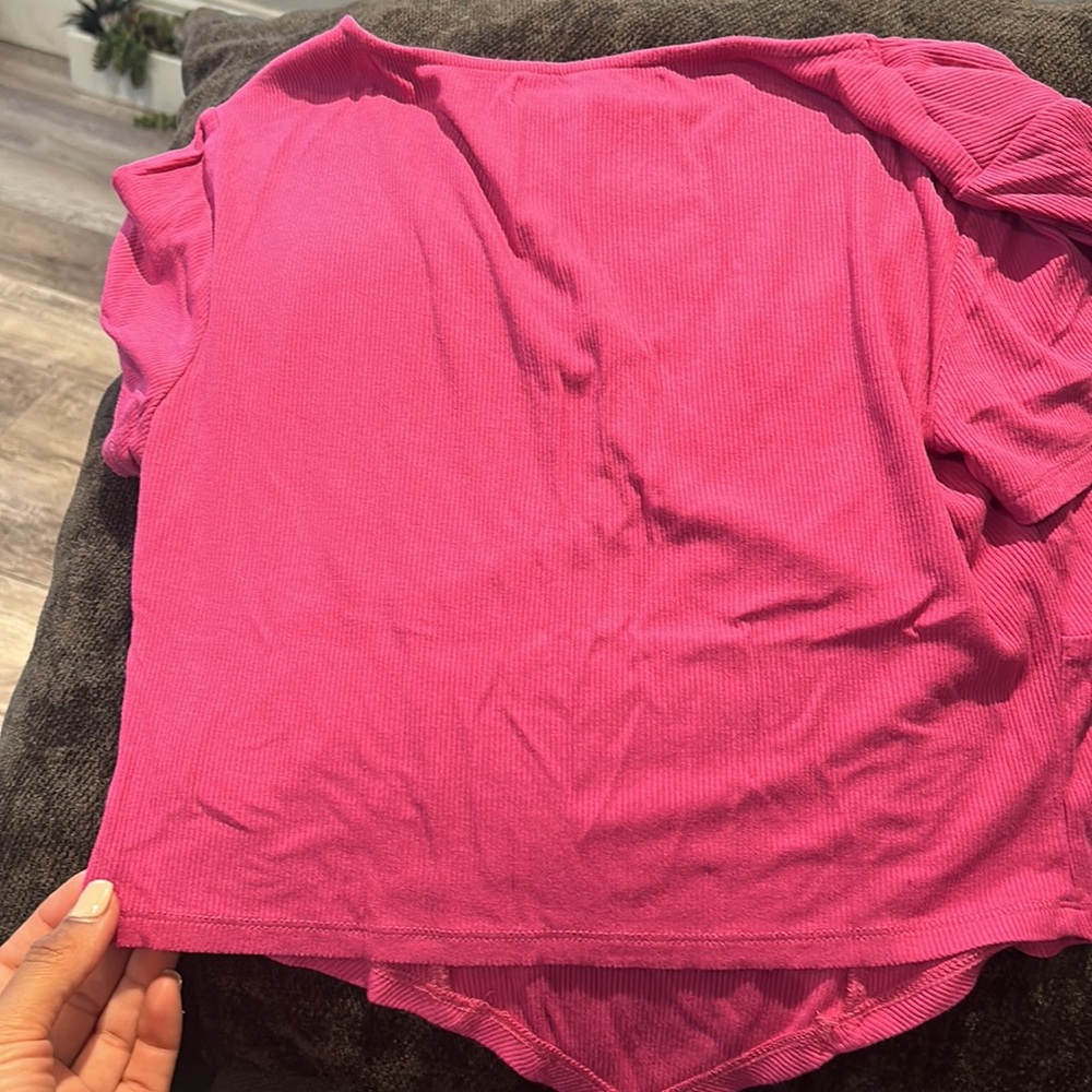 Crop top - Picture 3 of 3